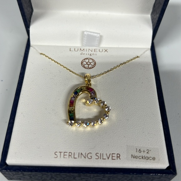 Sterling silver heart-shaped necklace - Picture 2 of 3